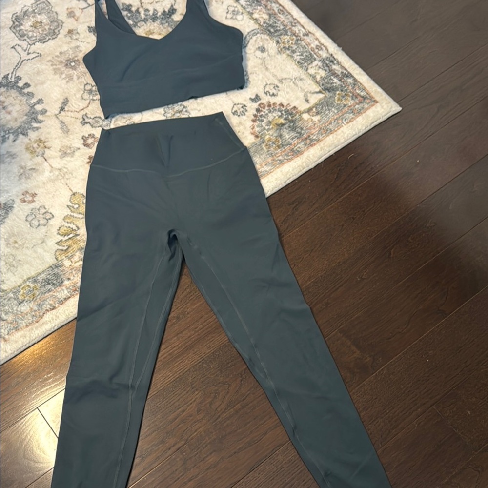Zyia Confluence set